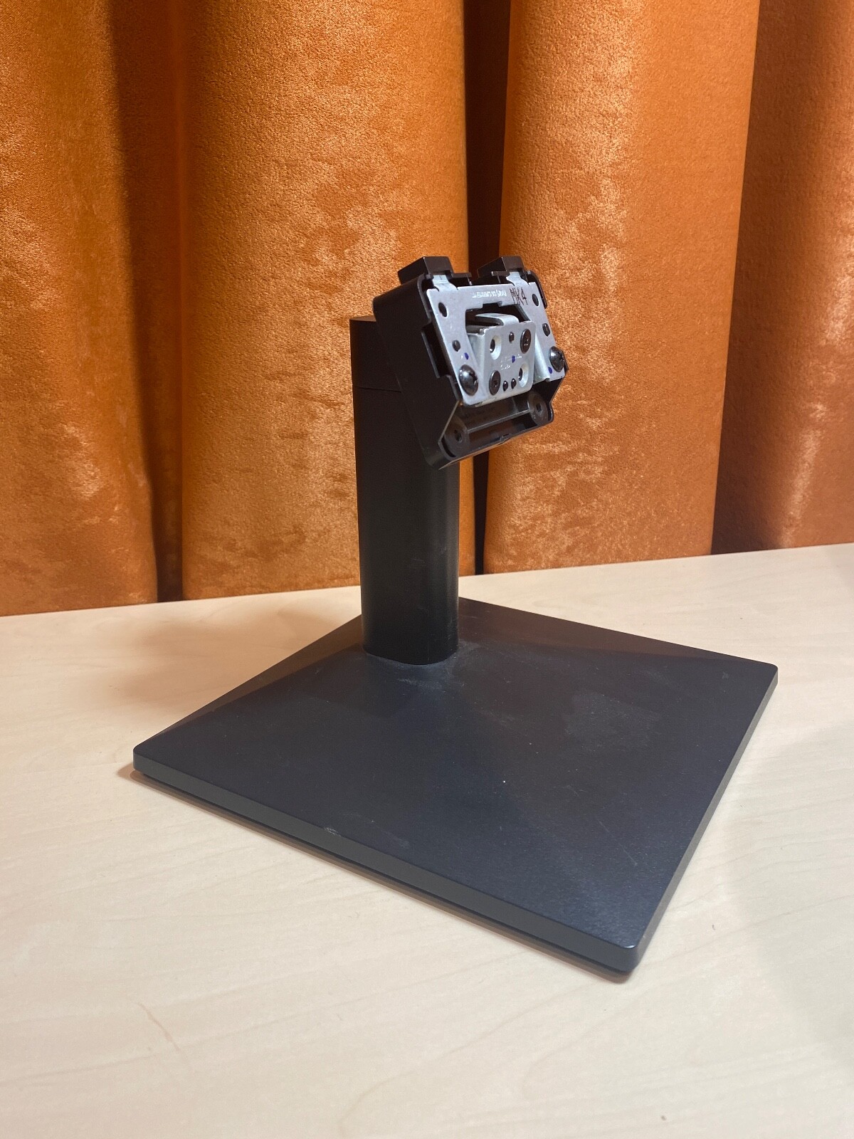 LG 22BK430H-B Monitor Stand p/n MAZ640073 MAZ6343040 MAM648851