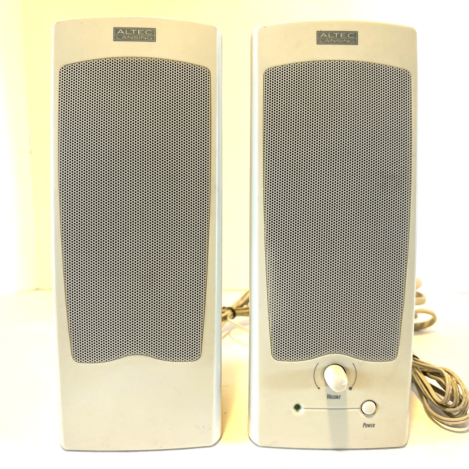 Altec Lansing ACS22 Speakers Set Of Two For Multimedia & Computer Tested VGC