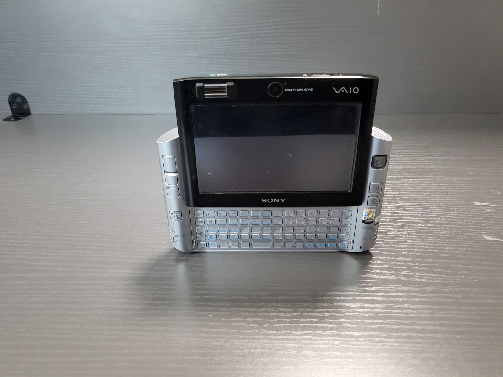 Sony VAIO VGN-UX70P 4.5in. (30GB, Intel Core Solo, 1.2GHz, 512MB)...