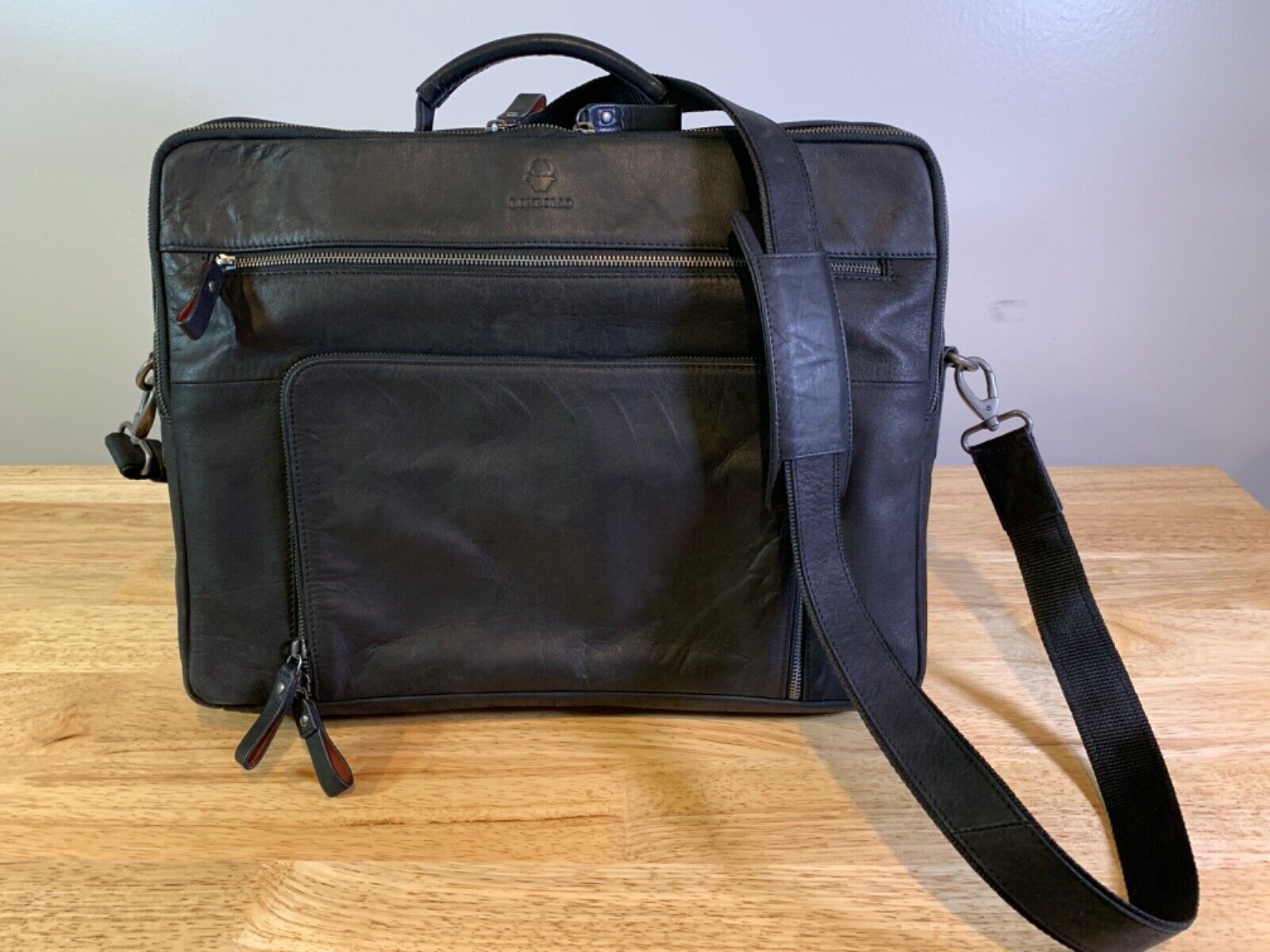 Donbolso X-Lg Laptop Bag.  A vintage black, hand crafted genuine leather bag.