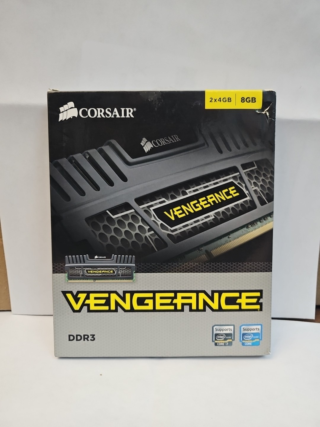 Corsair Vengeance DDR3 8gb Kit 2x4gb New Old Stock CMZ8GX3M2A1600C9