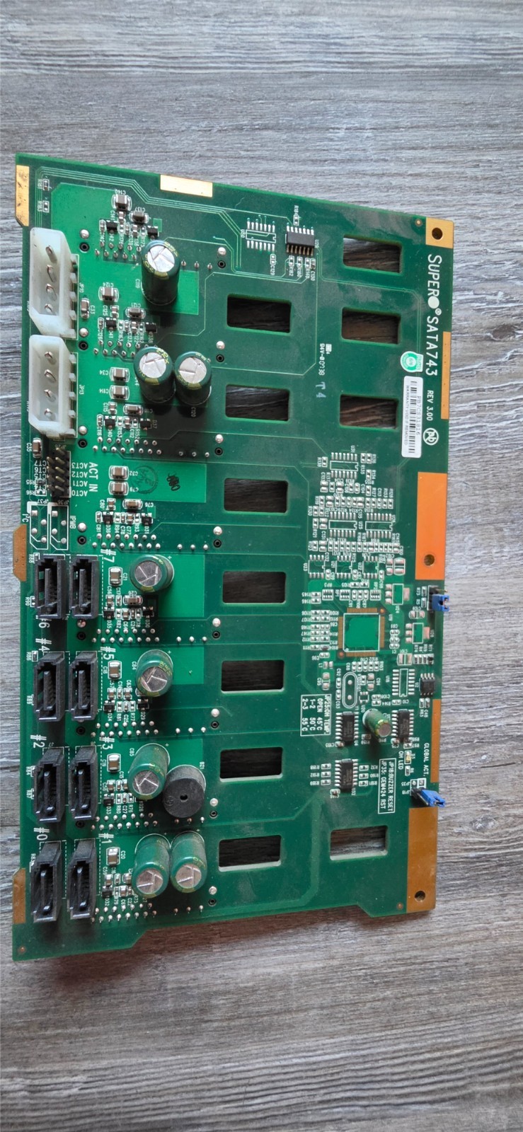 HP Supermicro SATA743 Backplane 532481-001 Untested As-Is No Returns