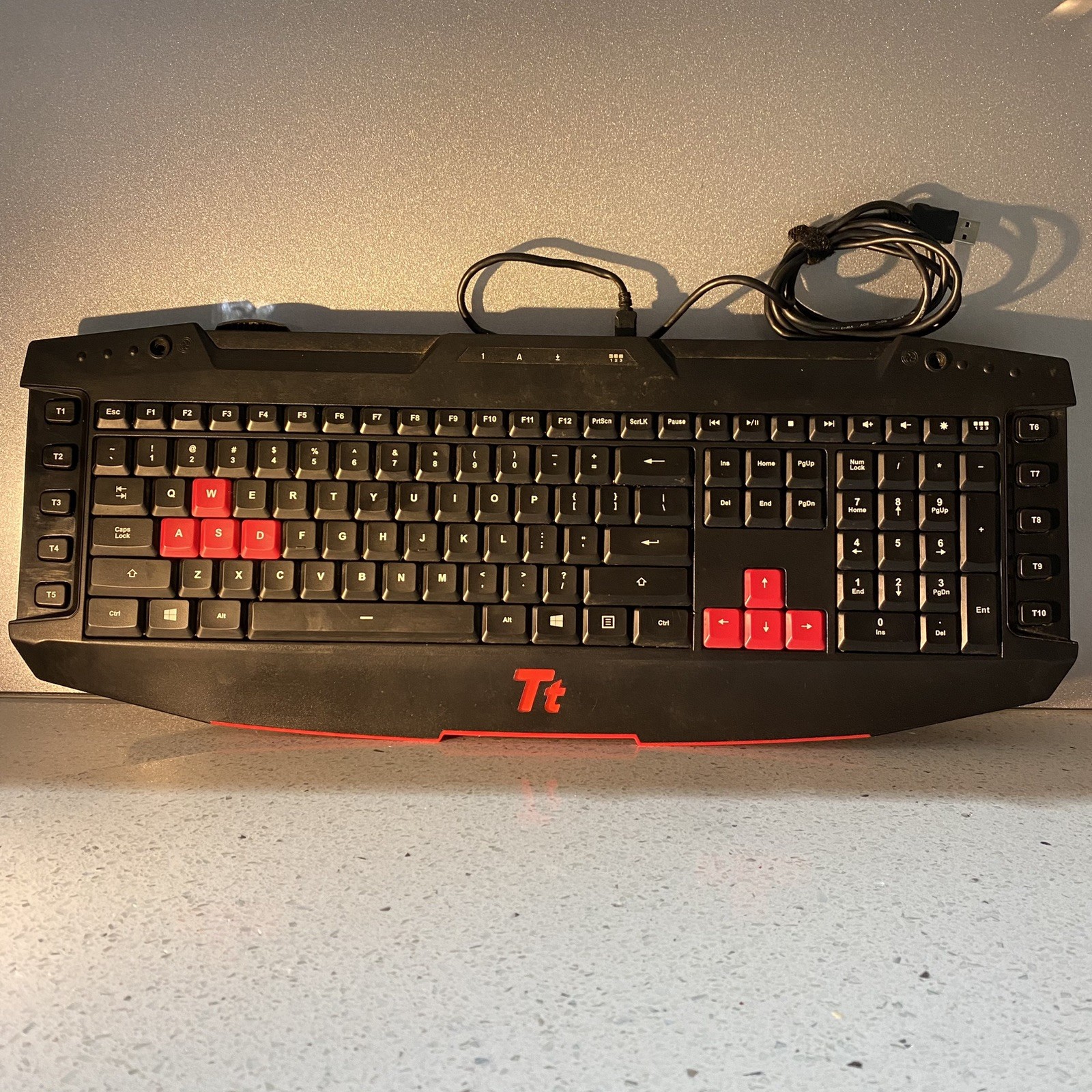 Tt ESPORTS Challenger Pro Illuminated Back Light Mechanical Pro Gaming Keyboard