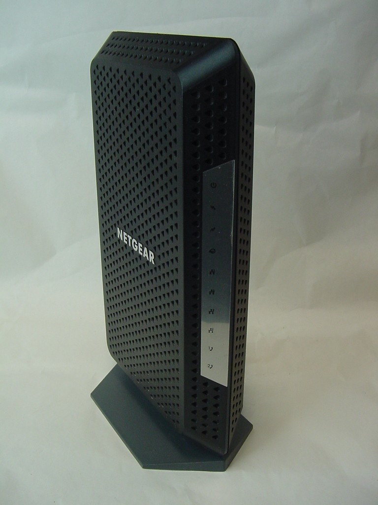 NETGEAR VOICE CABLE MODEM CM1000 - NO POWER CORD INCLUDED