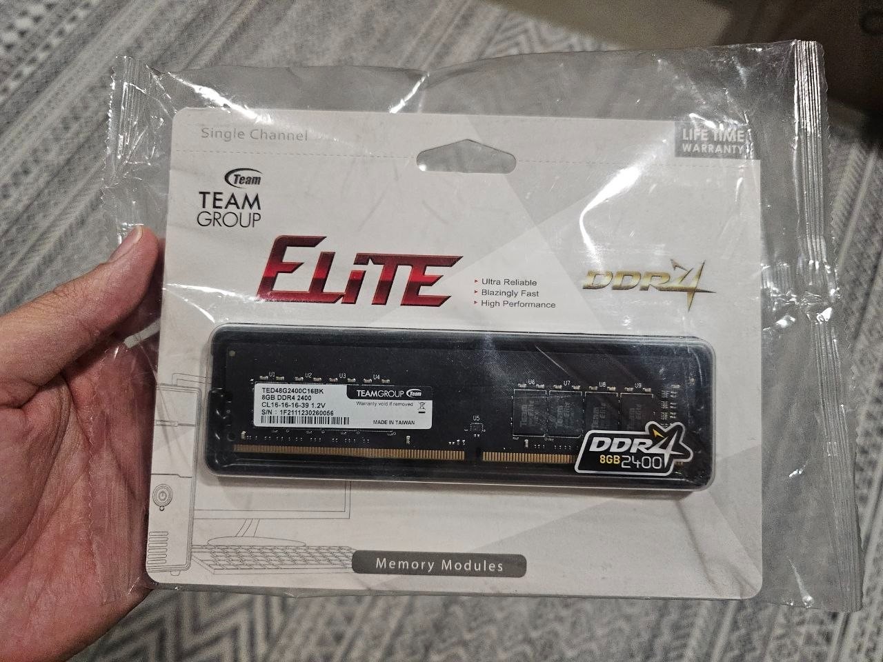 TeamGroup Elite 8GB (1x8GB) RAM DDR4 2400MHz TED48G2400C16BK
