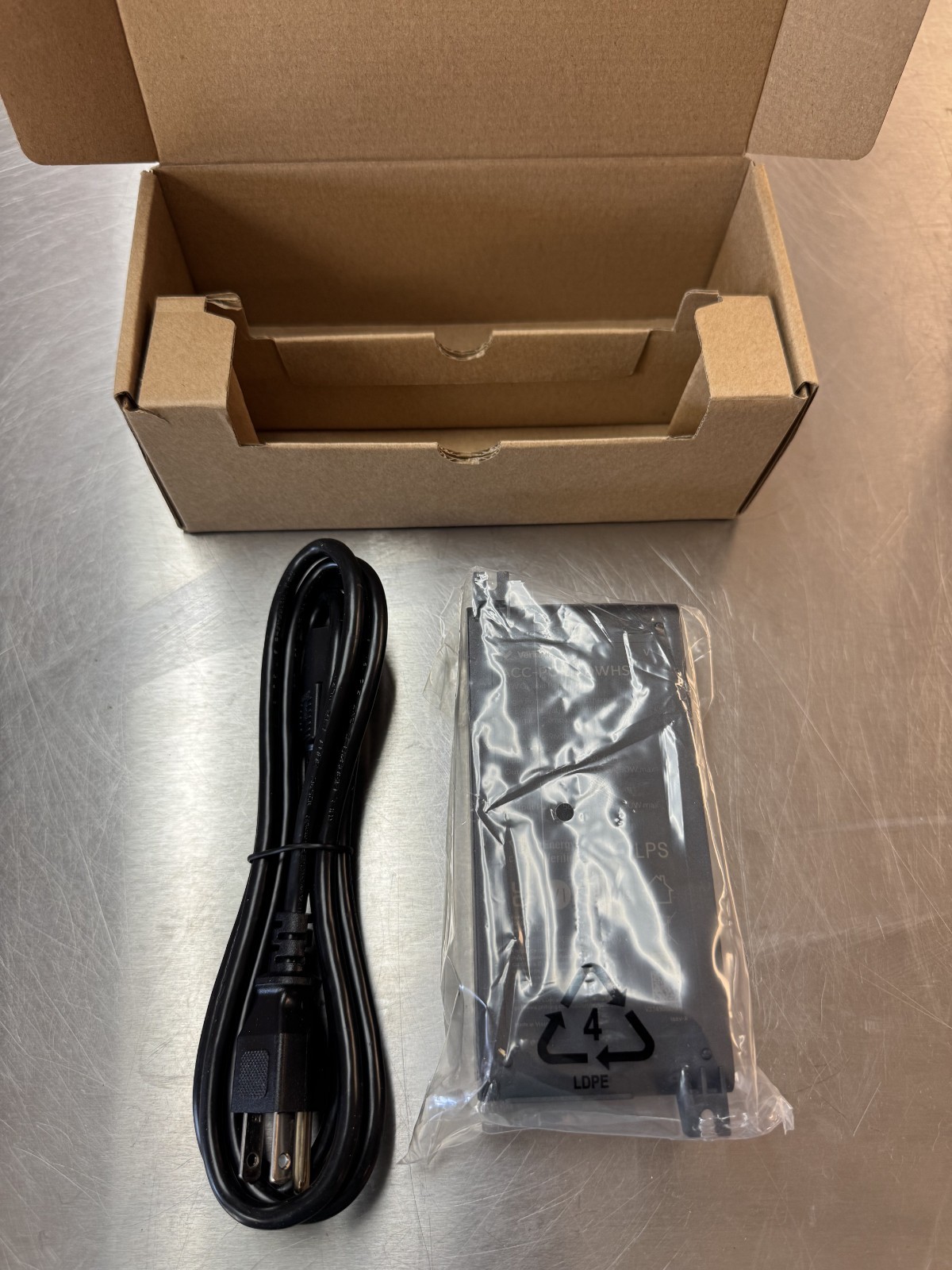 Verkada ACC-POE-60WHS-NA 60W PoE++ Gigabit Midspan Injector 802.3bt Power Supply