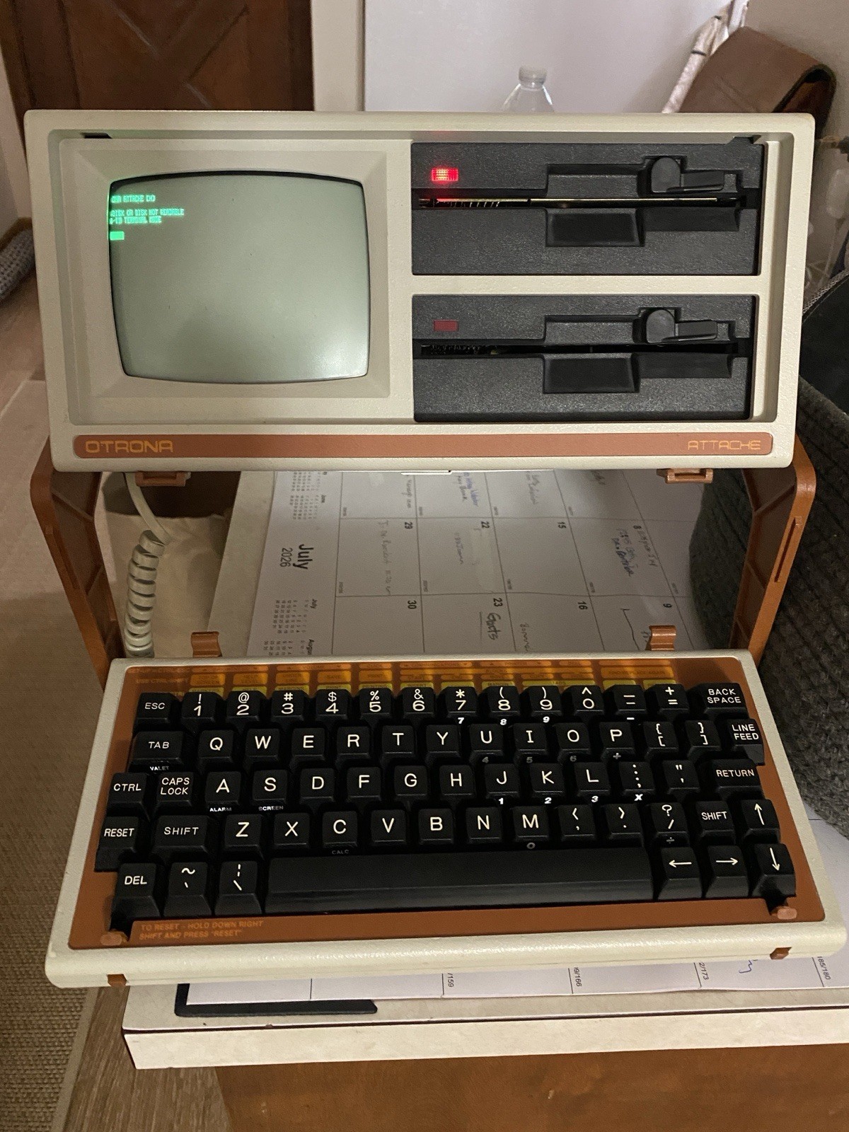 VINTAGE OTRONA ATTACHE PORTABLE COMPUTER - Powers On + Program Disks