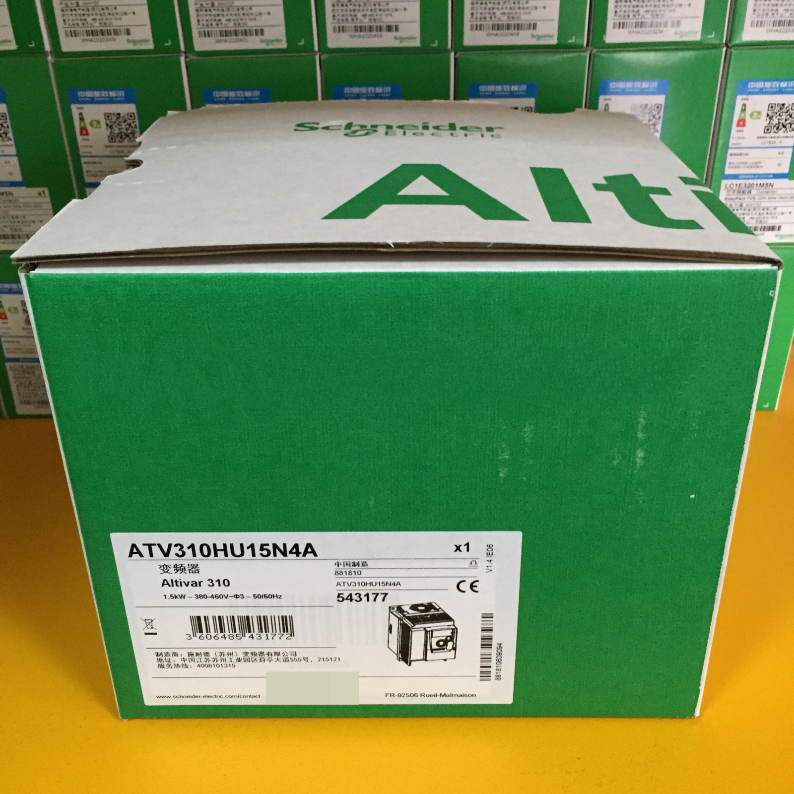 one New Schneider ATV310HU15N4A three-phase 380V in box Fast Shipping DHL/FedEx