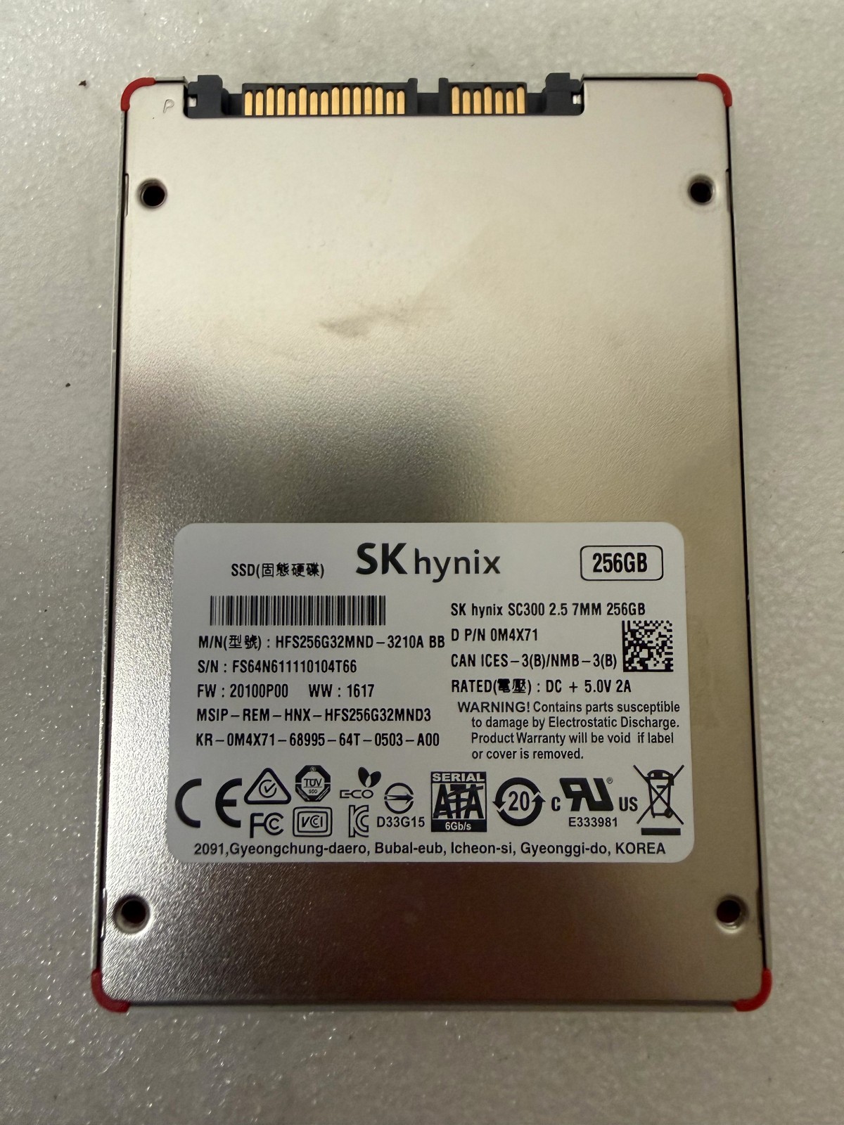 SK hynix SC300 256GB 2.5" SATA 6Gb/s SSD HFS256G32MND-3210A 0M4X71
