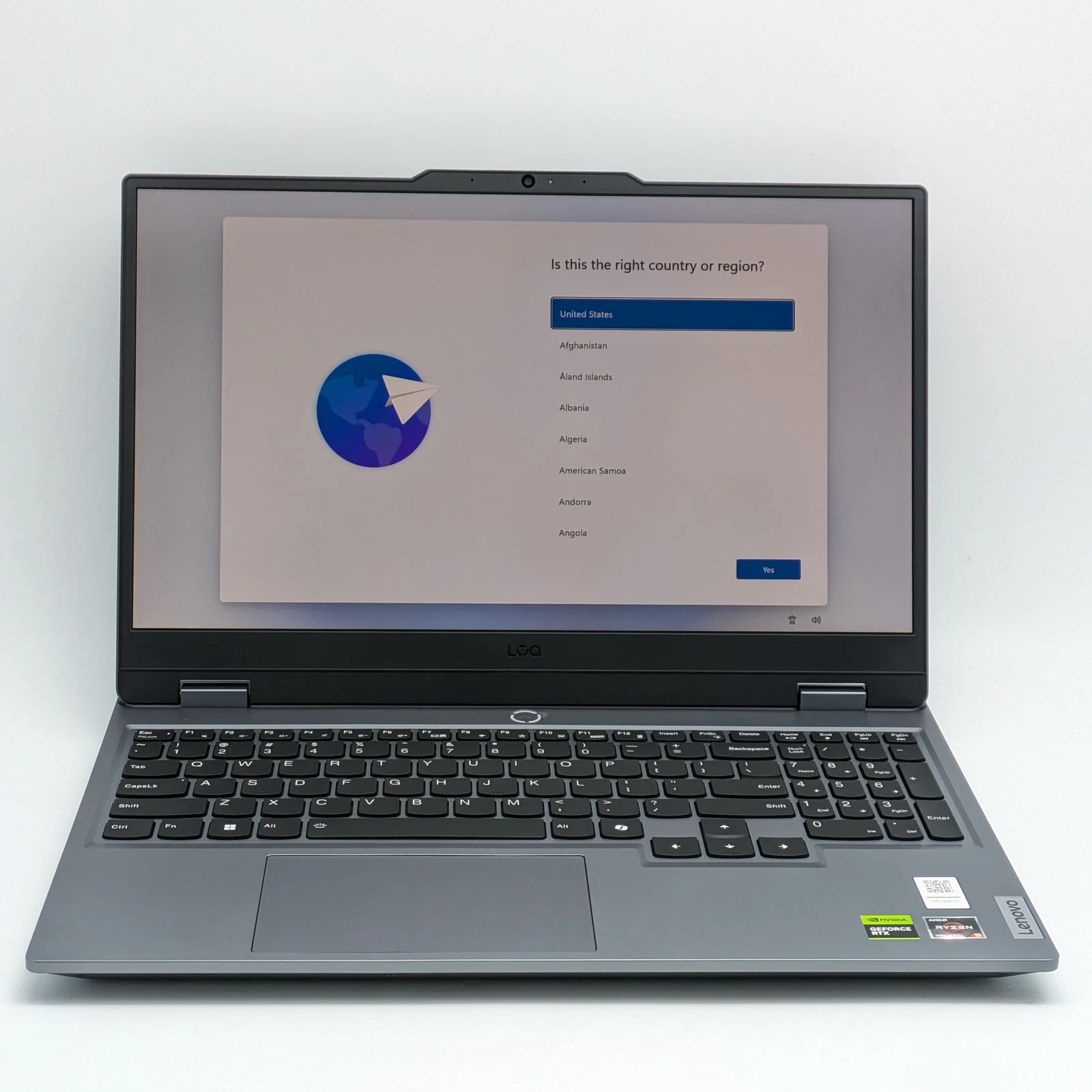 Lenovo LOQ 15ARP9 15.6" Ryzen 5 7235HS 16GB DDR5 512GB SSD RTX 4050 Windows 11H