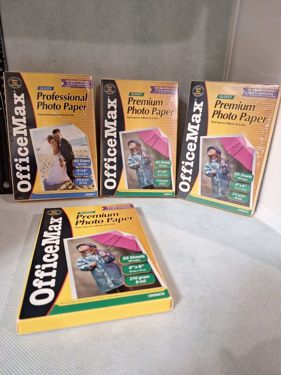 Office Max 4x6 Photo Paper. 350 Sheets All Together. 4 Packs.