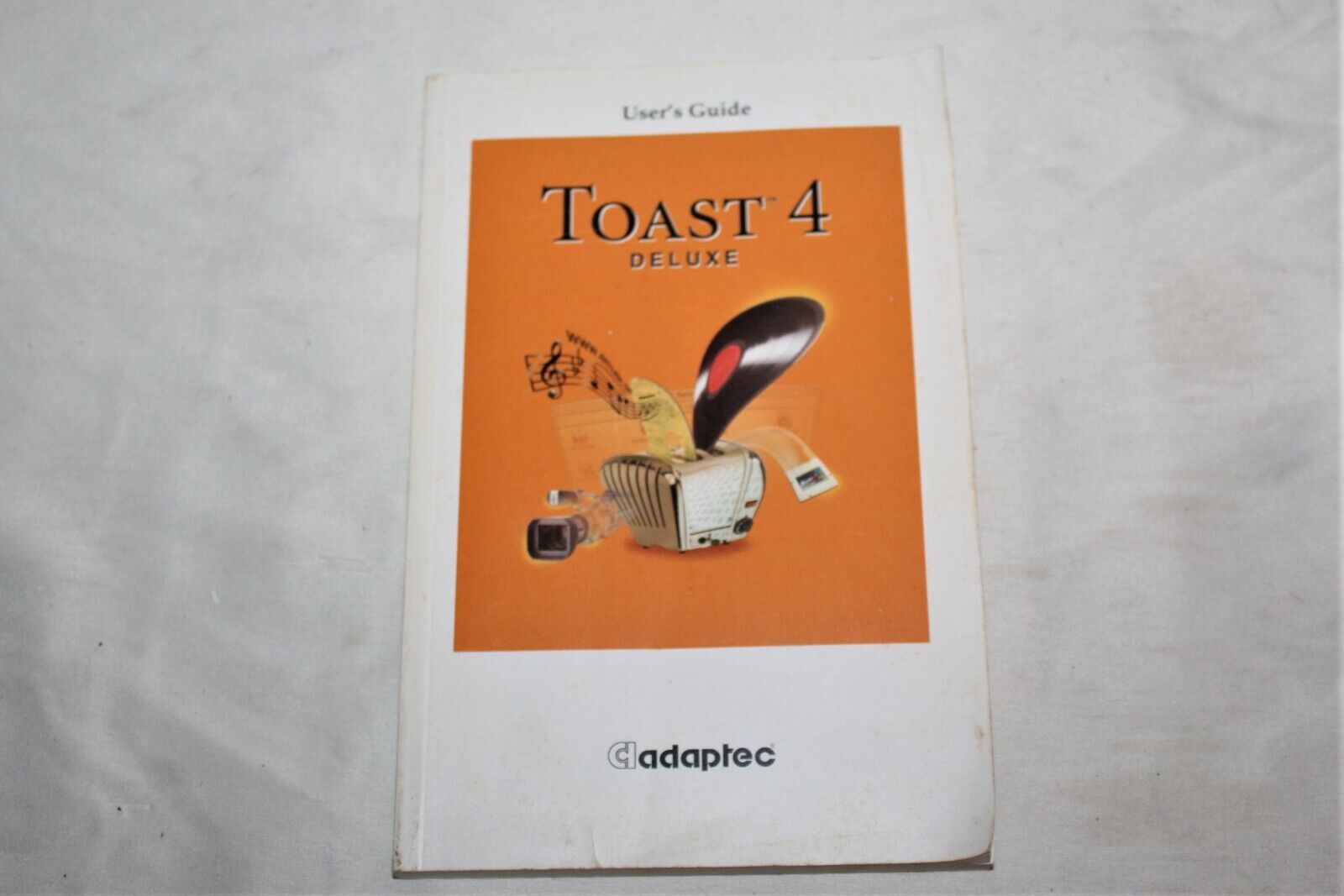 Toast 4 Deluxe Adaptec Manual for  MAC