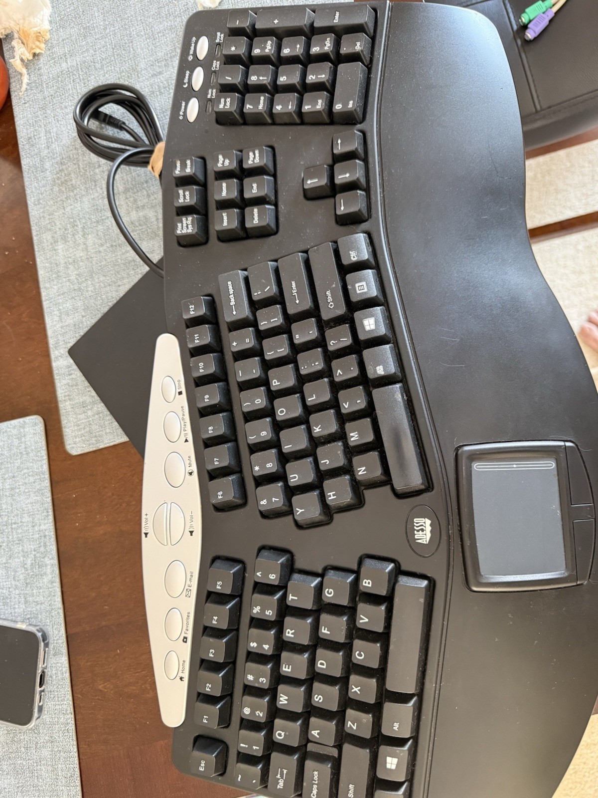 Adesso PCK-308UB Tru-Form Pro Keyboard Used Tested With Built In Touchpad