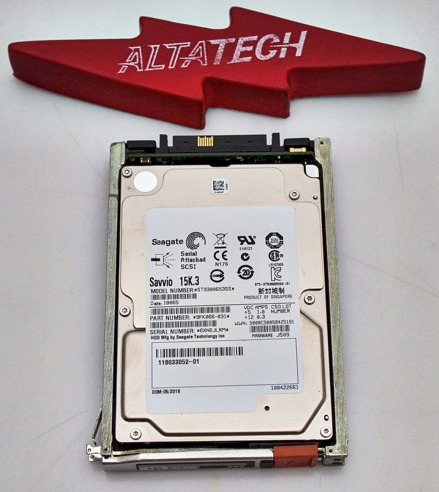 EMC 005050130 300GB 15K SAS 2.5 6G VMAX 100K/200K/400K