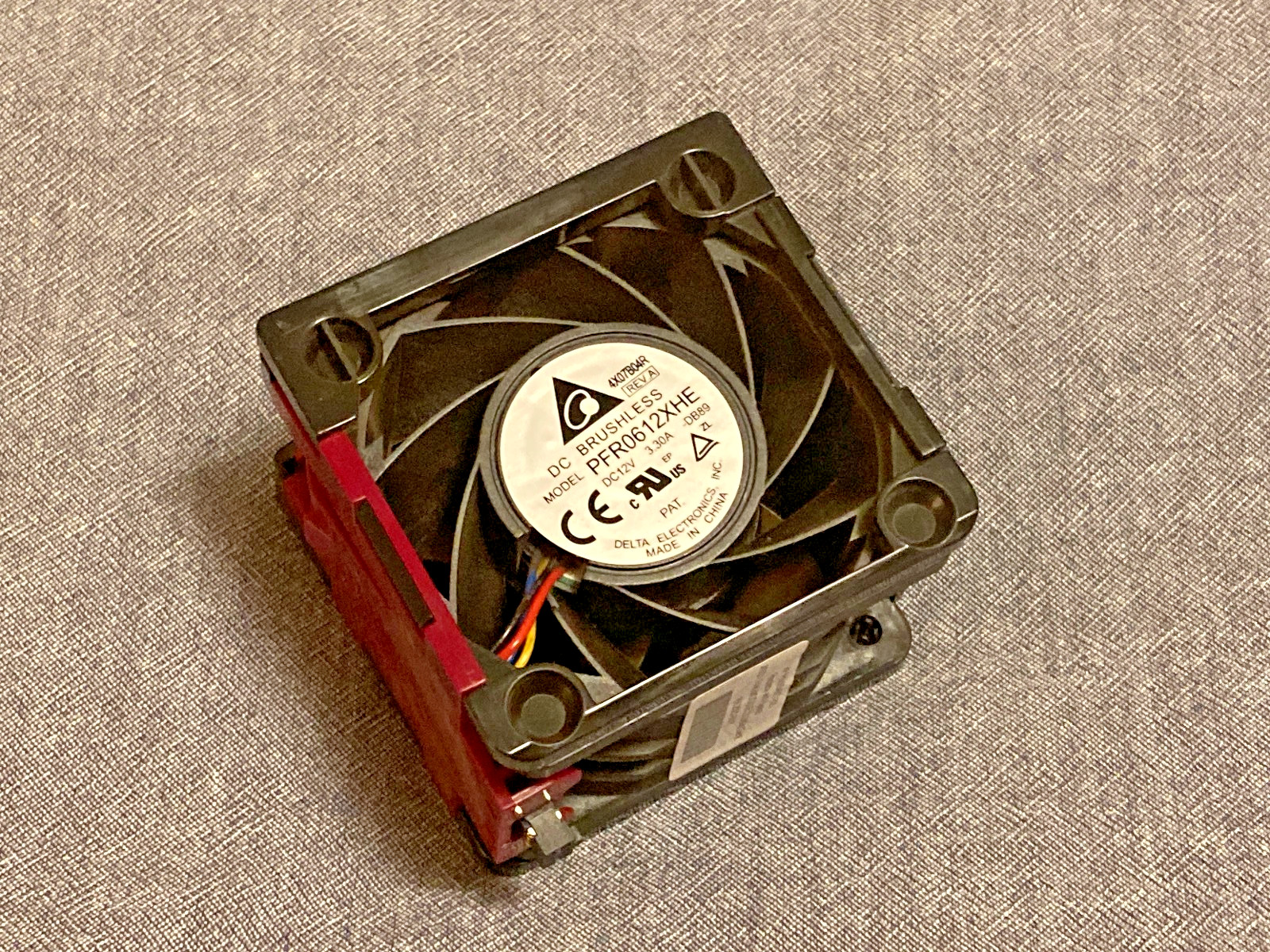 HP 654577-003 ProLiant DL380p Gen8 Fan Module (Delta PFR0612XHE)