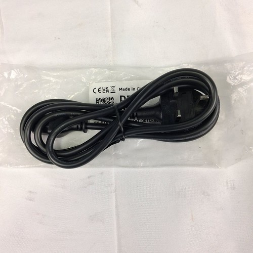Volex VNBC13S IEC C13 to UK BS1363 Power Cable Lead 10A 250V Black Mains Cord