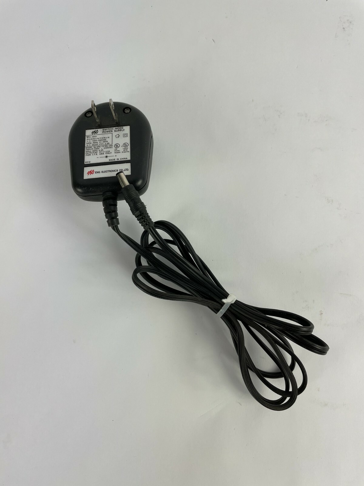 Genuine ENG EPA-101MU-05A Output 5 V 2.5 A Power Supply Adapter A60