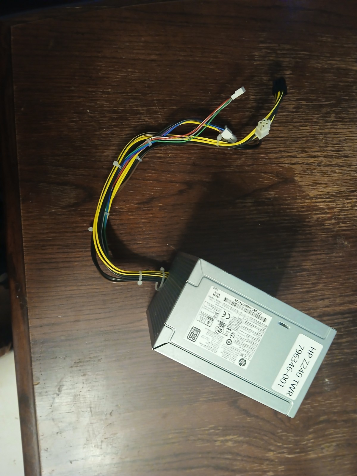 HP Z240 Work Station/Tower/Desktop 400W Power Supply/6 Pin/796416-001/796346-001