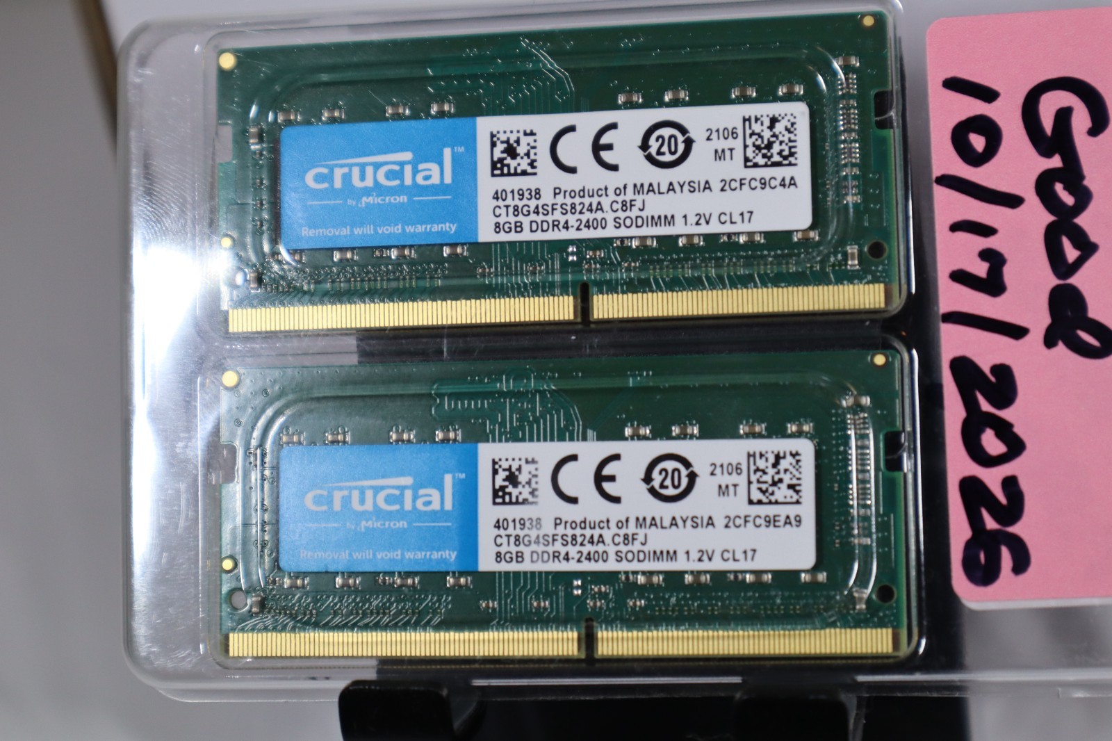 Crucial by Micron 16GB KIT (2 x 8GB) DDR4-2400 SODIMM Memory (CT2K8G4SFS824A)