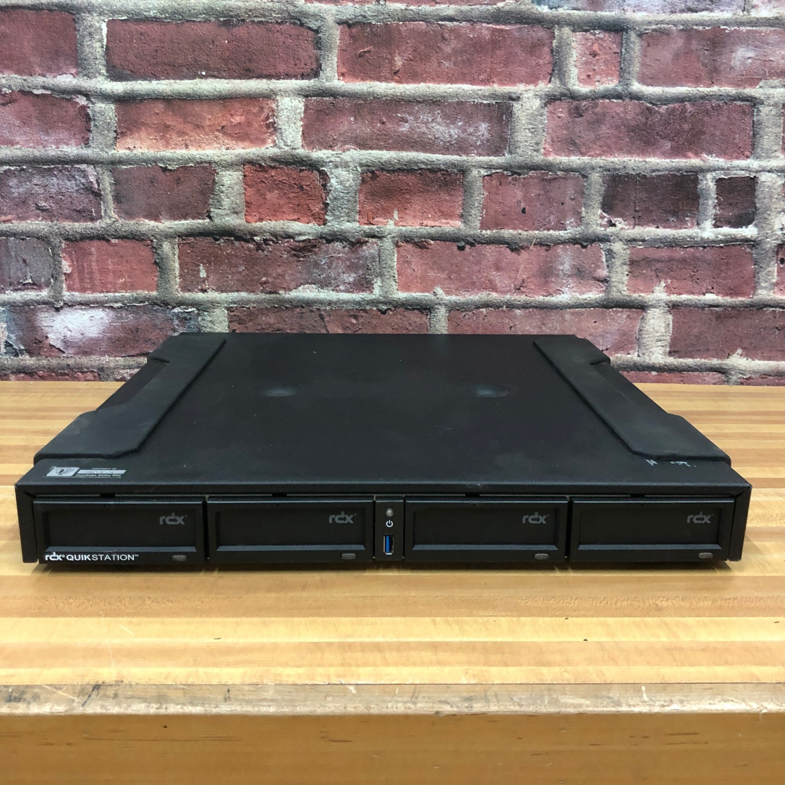Tandberg RDX Quikstation 4 Desktop RMN-A-01-14 StorageLoader Data Backup (WORKS)