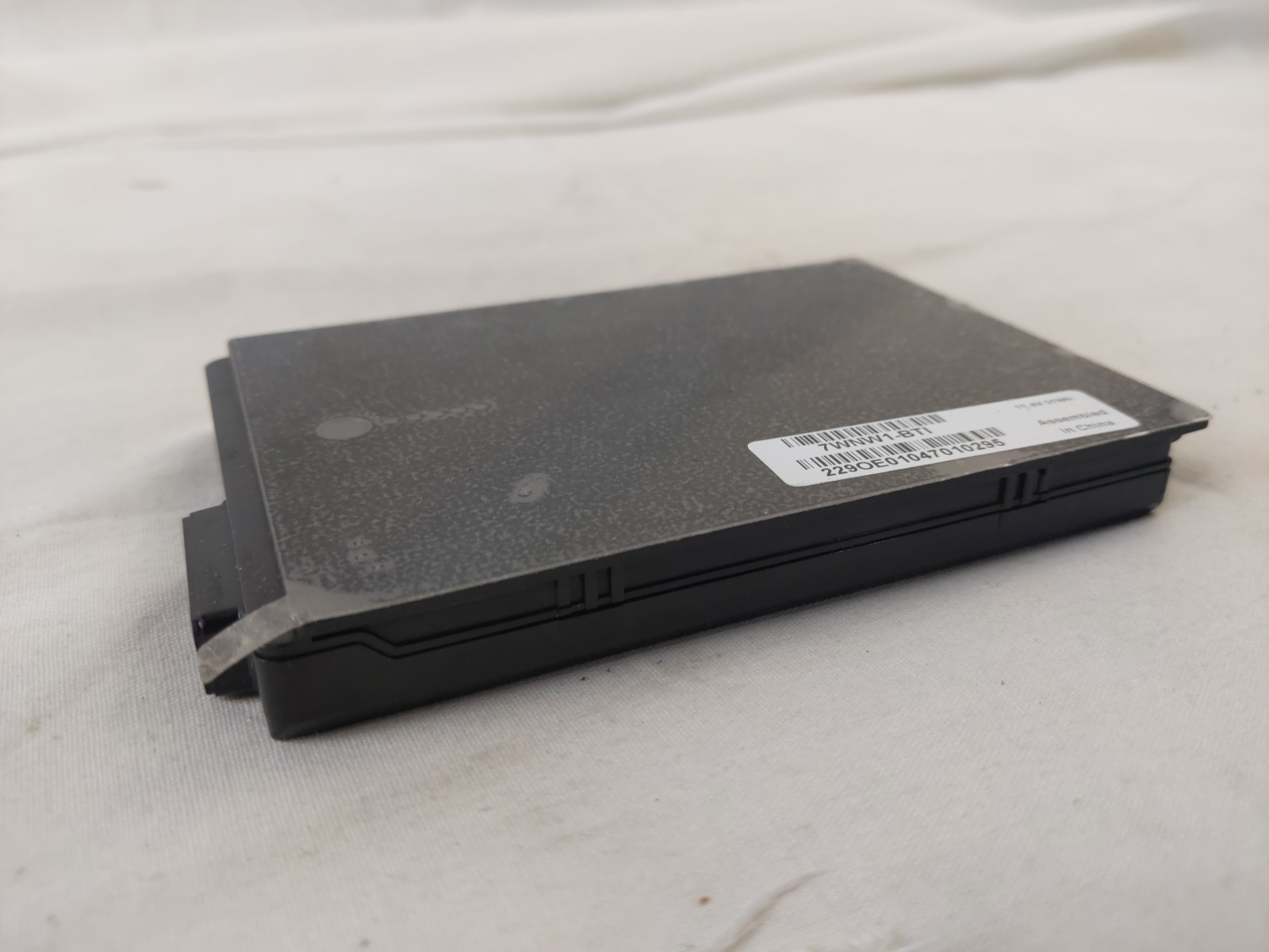 BTI Replacement Standard Rechargeable Li-ion Laptop Battery  7WNW1-BTI 11.4V