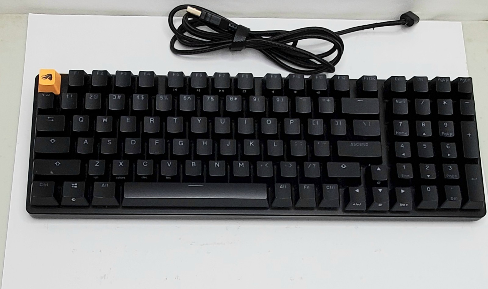 GLORIOUS GMMK 2 Gaming Mechanical Keyboard Hotswap 96% - Black