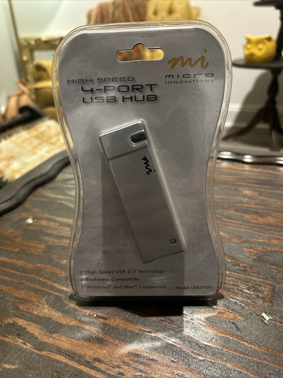 Mi Micro Innovations High Speed 4 Port USB 2.0 HUB Model BRAND NEW