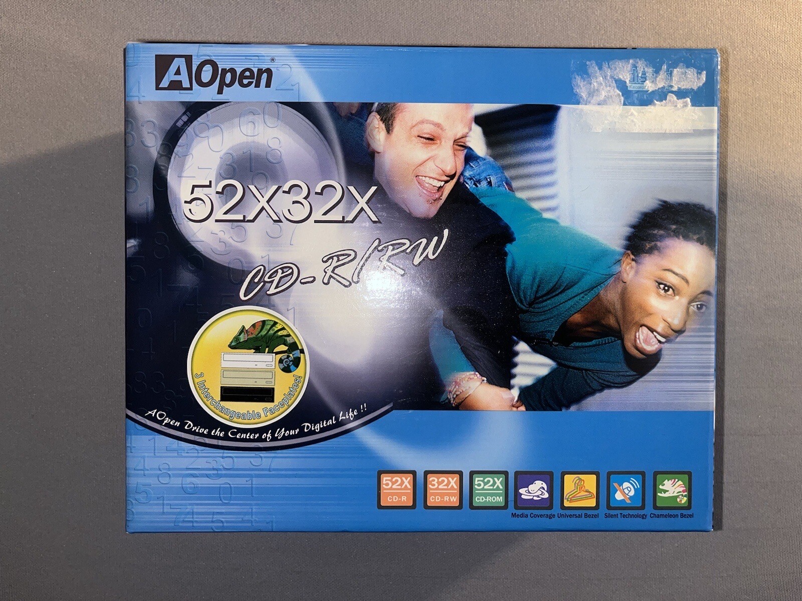 Vintage Aopen CD-R/RW 52x32x Computer Disk Drive New