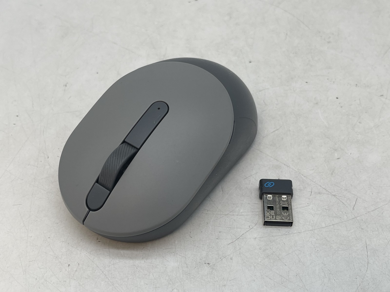 Dell Mobile Wireless Mouse MS3320WP Bluetooth Only W/USB Dongle FREE S/H
