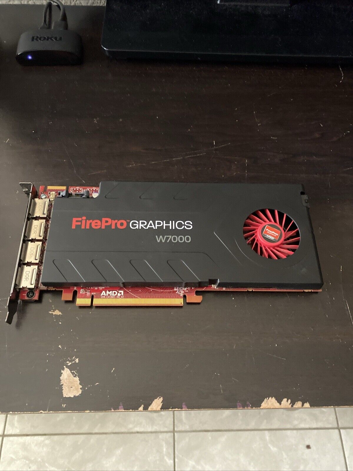 AMD FirePro W7000 4gb 4x Display Port Graphic Card
