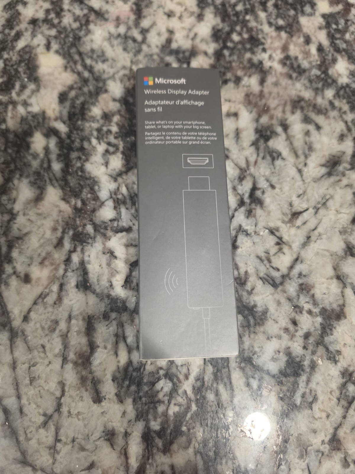 Brand New Sealed Microsoft CG4-00001 Wireless Adapter Oroginal