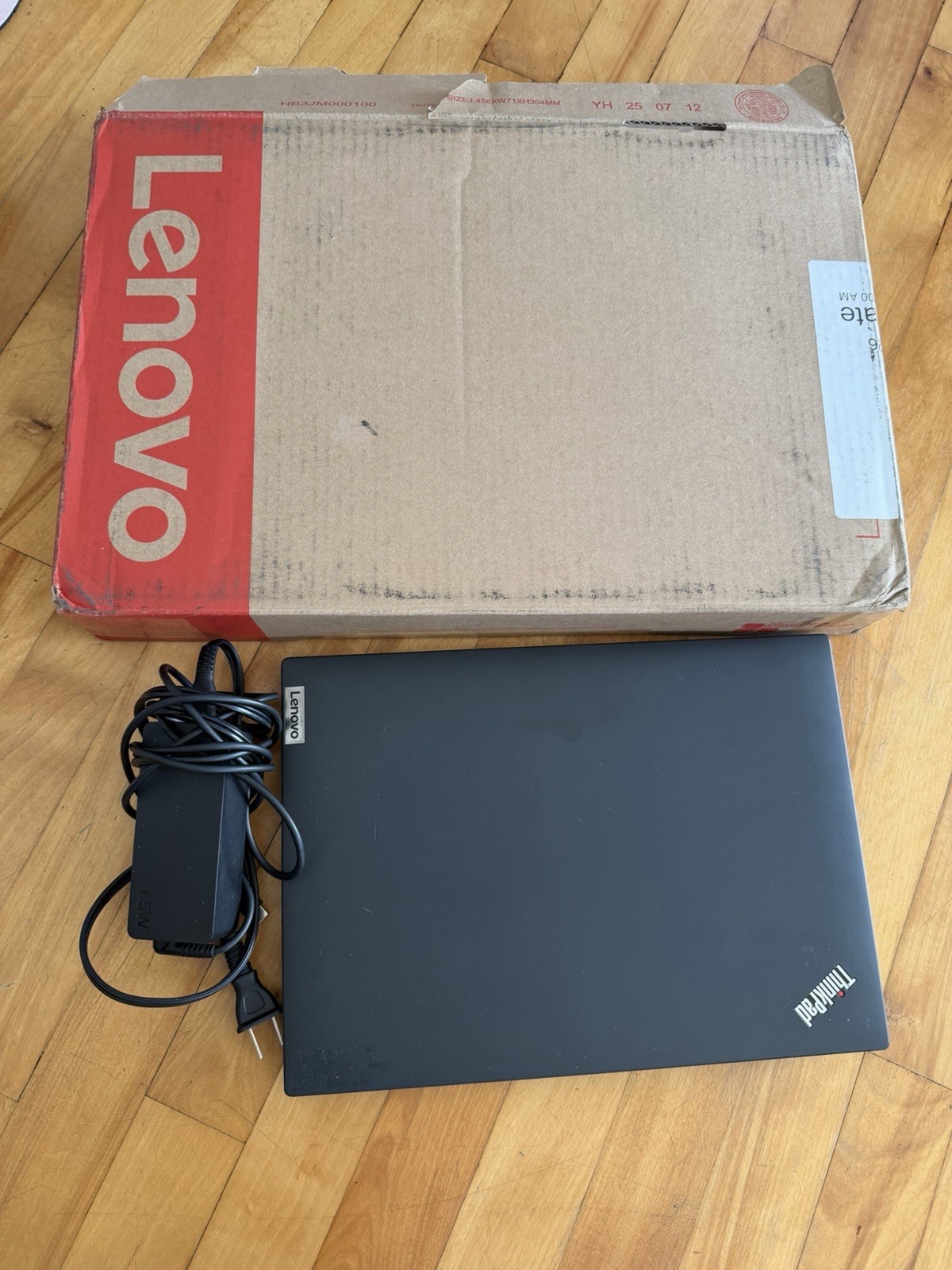 Lenovo ThinkPad T14 Gen 3 Magnesium 14" Laptop