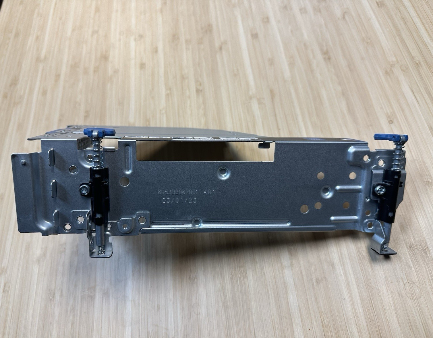 HPE DL560 Gen11 Secondary Riser Cage P55566-001 P61880-001