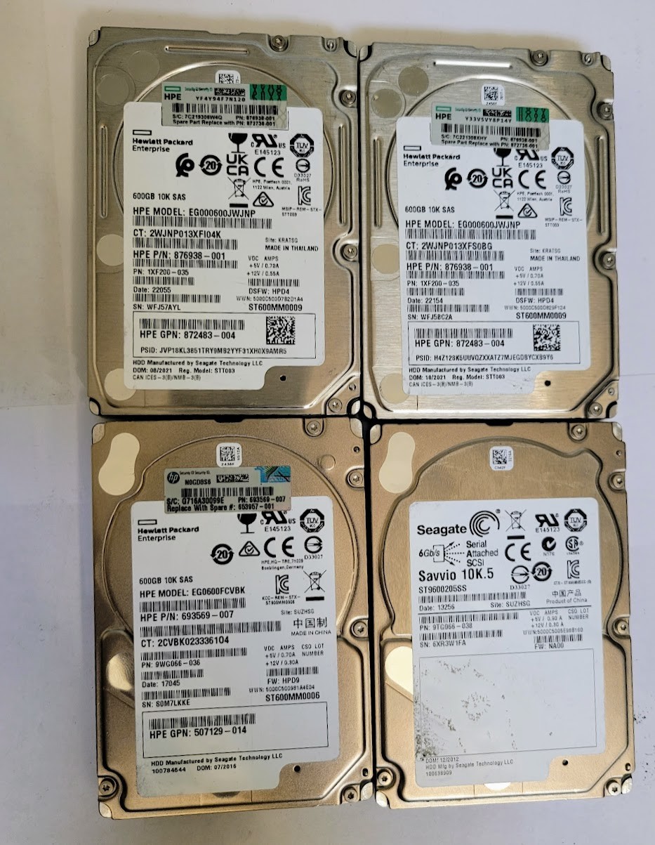 SAS Lot of 4 600GB 2.5" SAS HDD different brand check the description