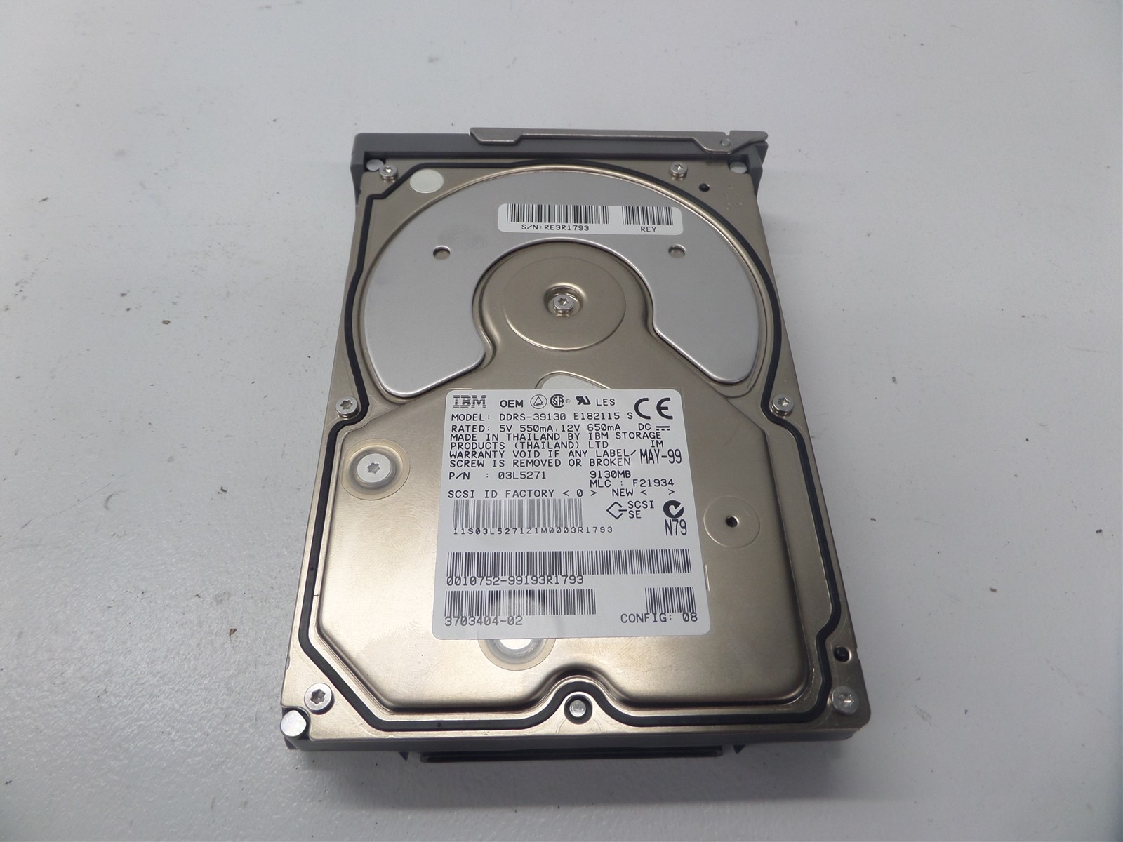 IBM DDRS-39130 9.1GB Ultrawide SCSI 7200RPM HDD 03L5271