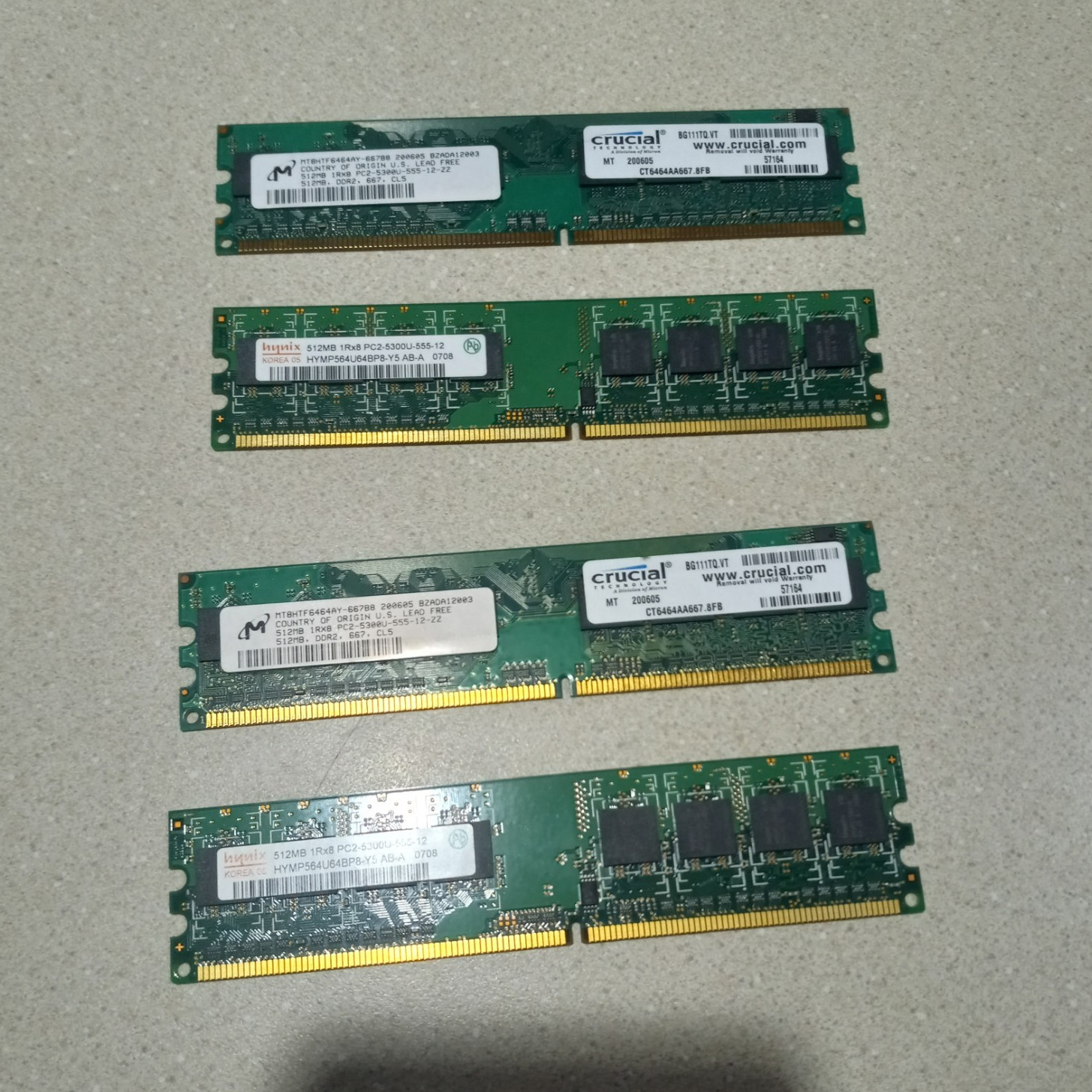 RAM DDR2 SDRAM 2GB (4x512MB) PC2-5300U 240-Pin DIMM Unbuffered Tested, Works