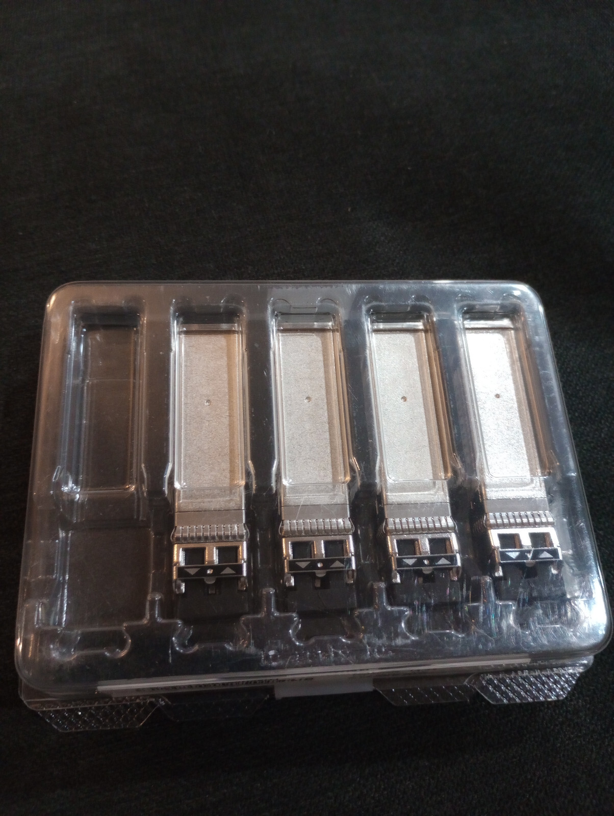 NEW 4 Pack EOM Cisco DS-SFP-FC8G-SW