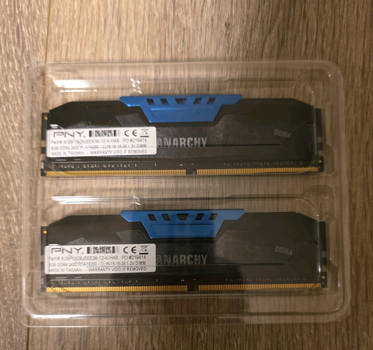 PNY Anarchy 16GB 2x8GB DDR4 2400MHz 8GBF1X08JEEE36-12-K-HAB