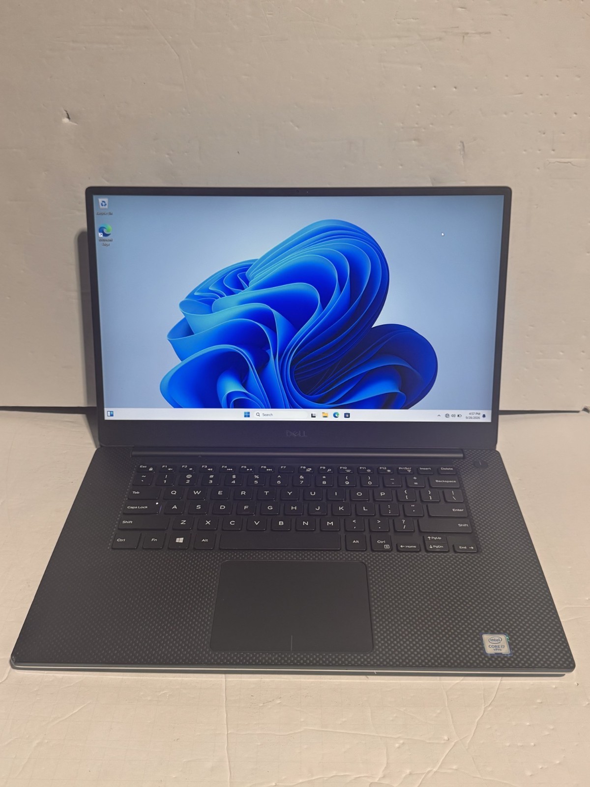 Dell Precision 5540 15.6" FHD i7-9850H 16GB 512GB SSD Quadro T1000 Win 11 Pro