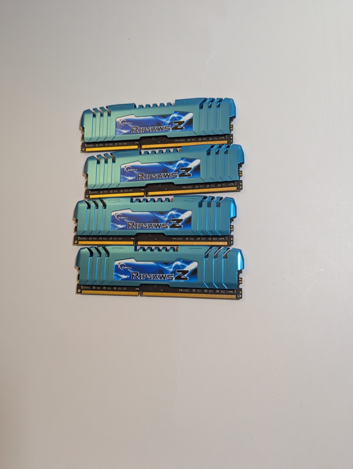 4-F3-12800CL7Q-16GBZM G.Skill RipJaws Z Series 4GB PC3-12800 DDR3-1600MHz Memory
