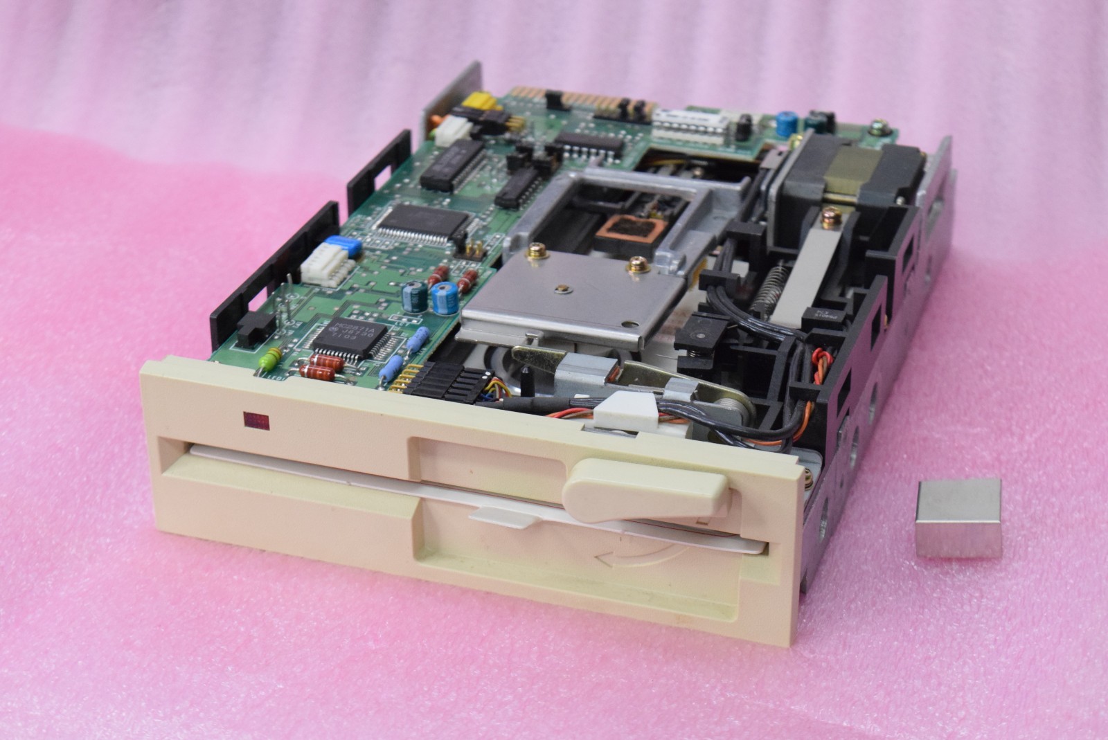 NEC FD1155C 5.25" Half Height HD 1.2MB Floppy Disk Drive FOR PARTS OR REPAIR