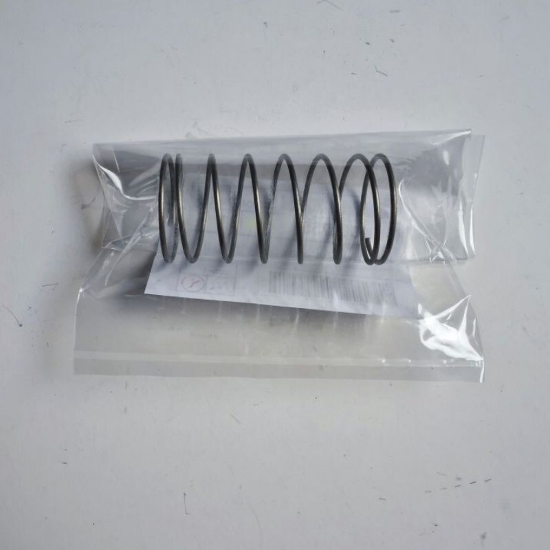 1PC Roland XF\EJ-640 XR\RF-640 XT-640 DX7 SPRING,CAP VS-640_01 -1000007551