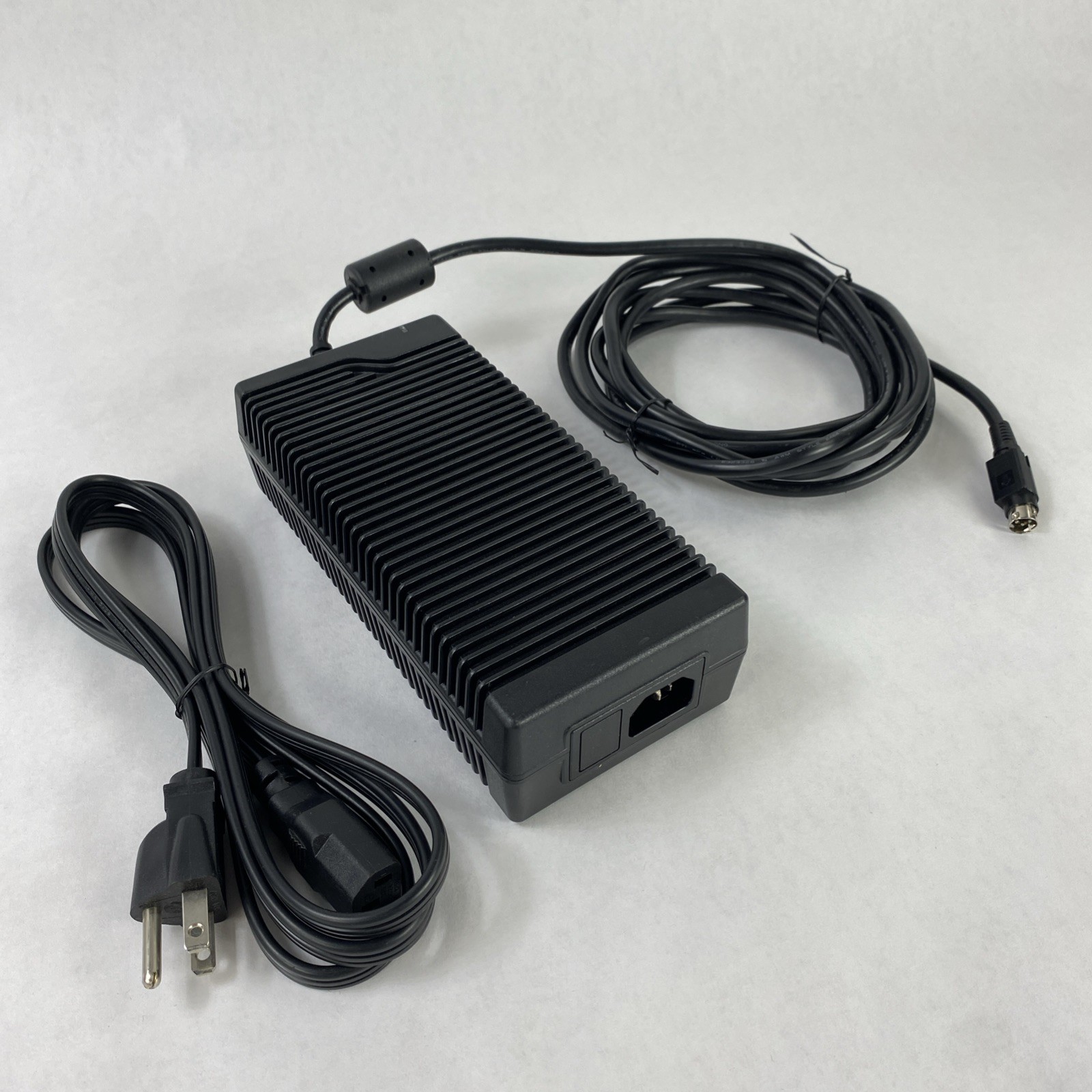 Sinpro HPU180A-108 4-Pin 180W 24V 7.5A Switching Power Supply