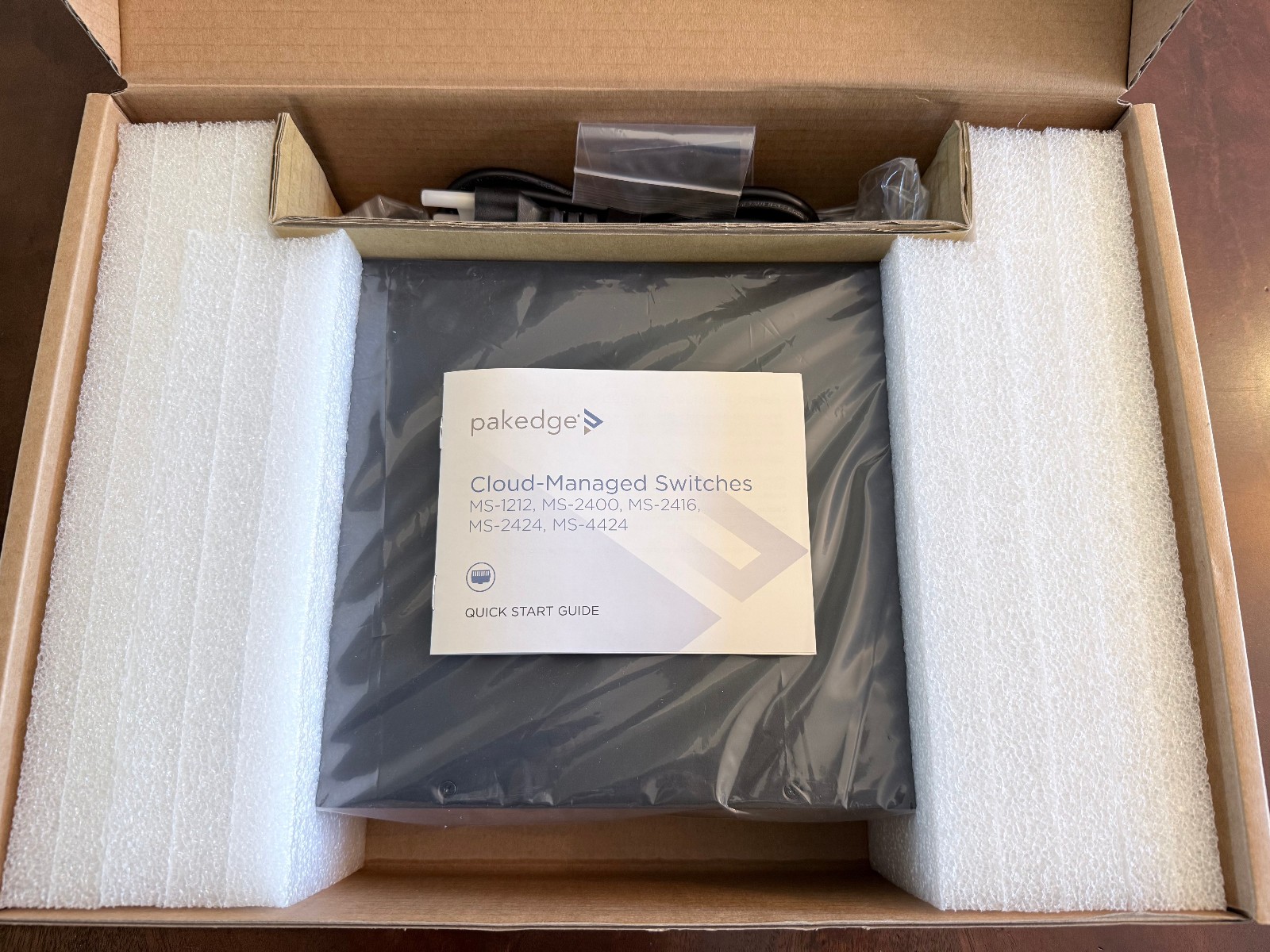 Pakedge MS-1212 Layer 3 Managed Gigabit Switch with 10G SFP+ & Full POE+