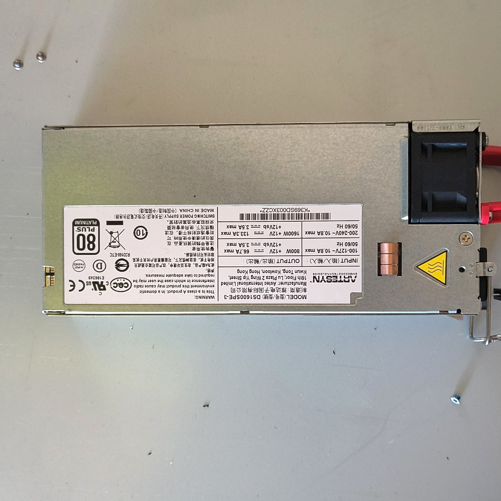 Artesyn 1600W Hot Plug Server Power Supply 80 Plus Platinum DS1600SPE-3