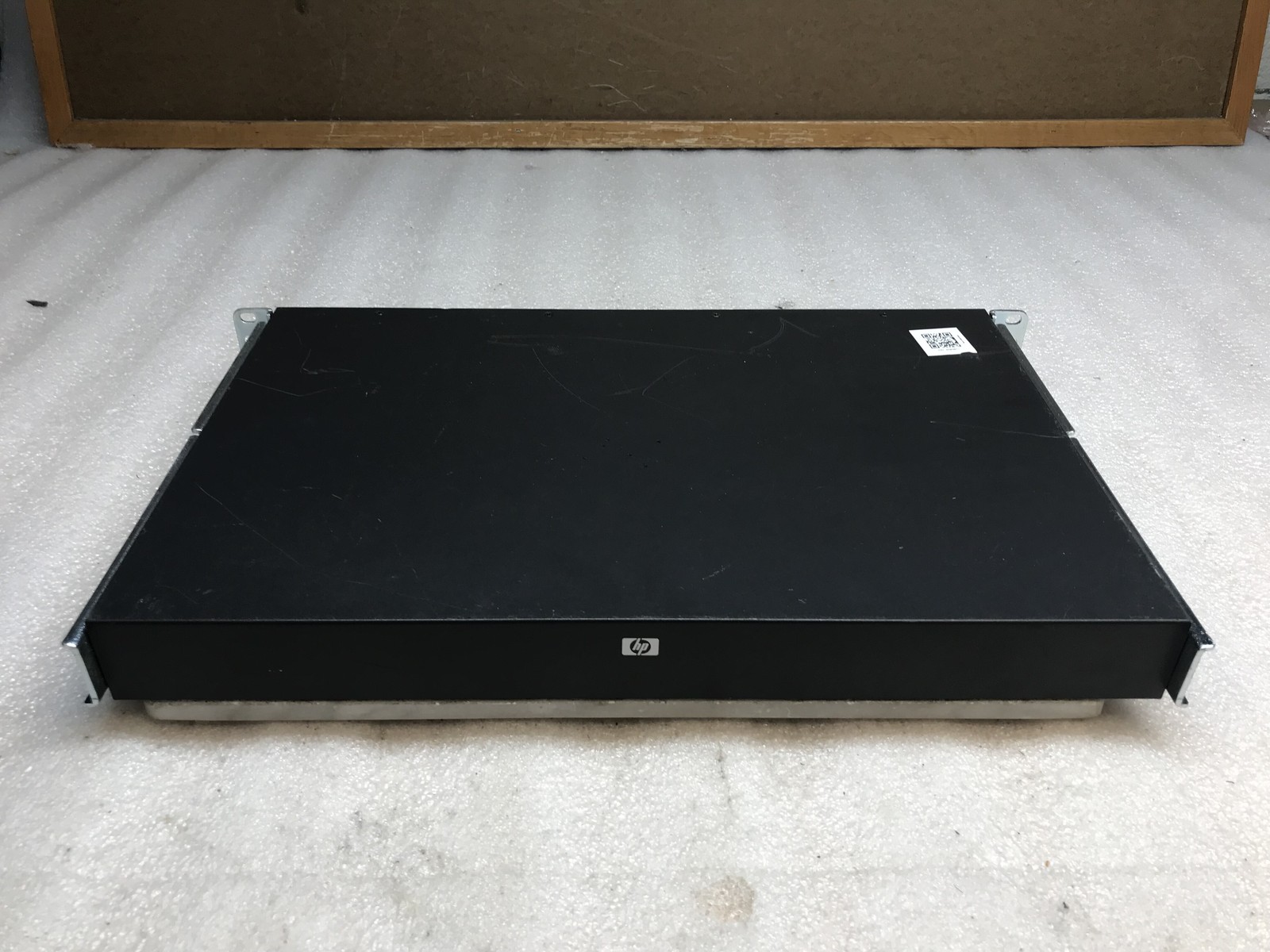 HP AF601A 16-Port 2X1X16 IP Console Virtual Media Switch 410530-001 408965-001