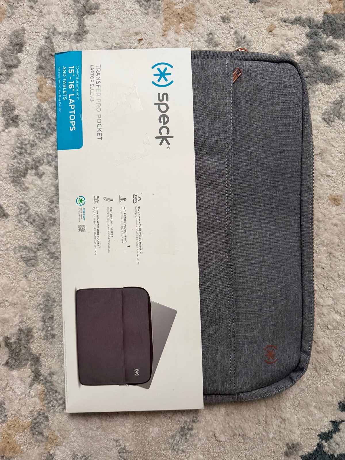 Speck Universal Transfer Pro Sleeve for 15"-16" Laptop Thunder Gray Stellar