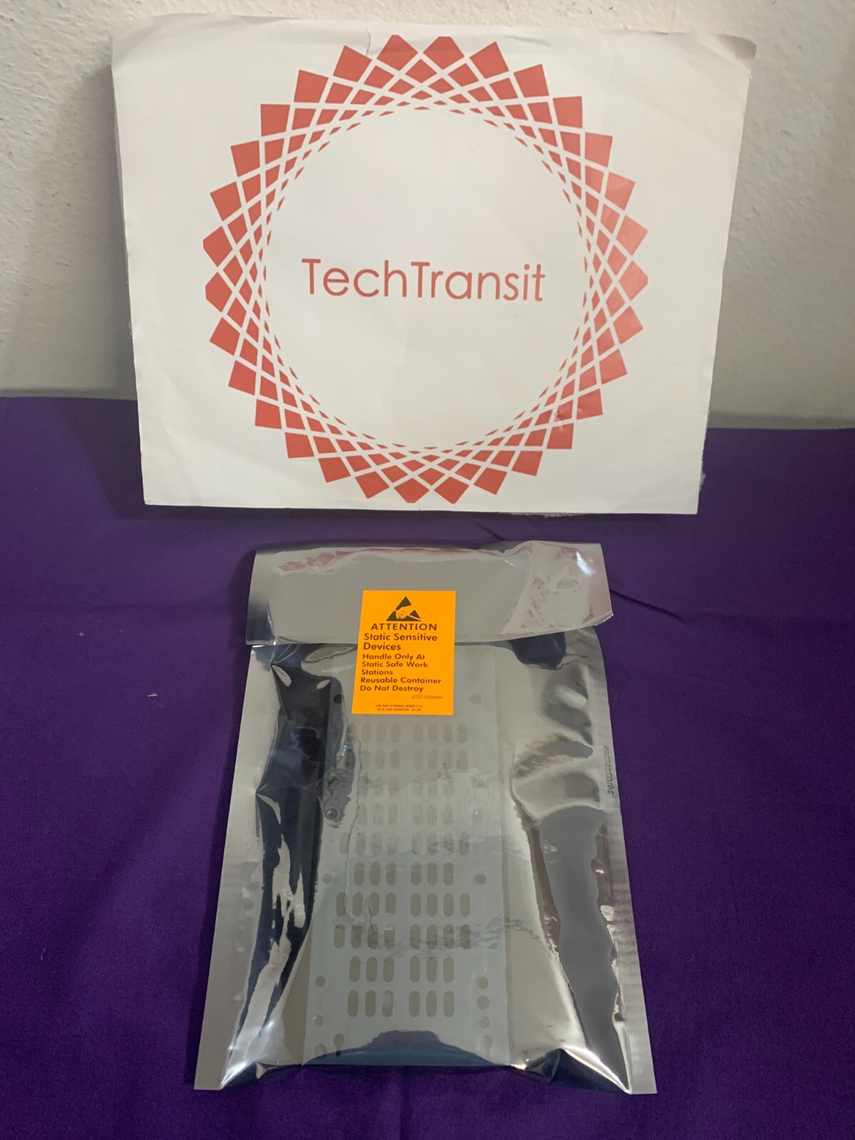 IBM 45W9615 45W9613 300GB 15K 2.5" SAS HARD DRIVE WITH TRAY/CADDY