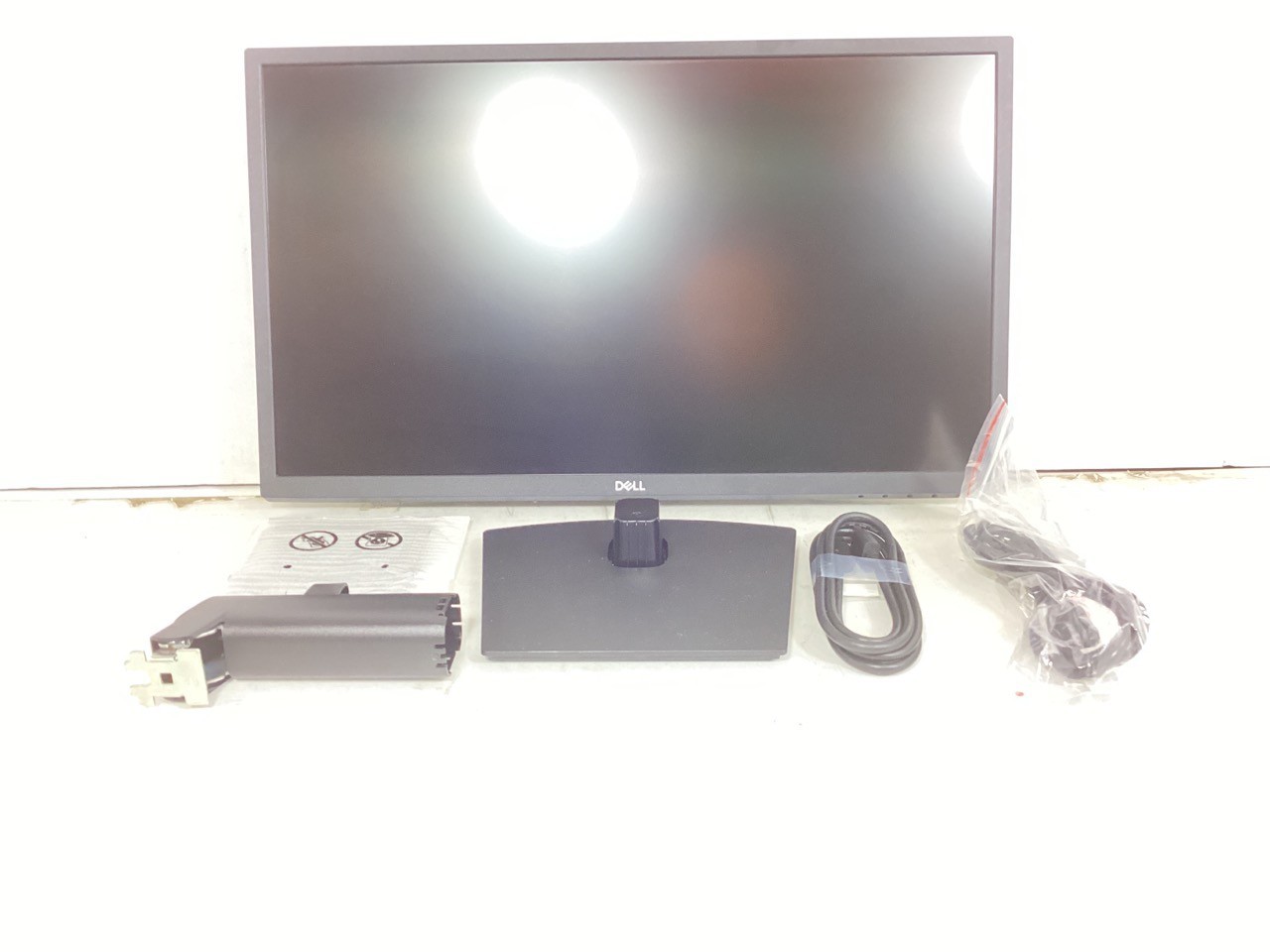 Dell E2423H 24" Full HD LED Monitor - 5 ms - DisplayPort, VGA