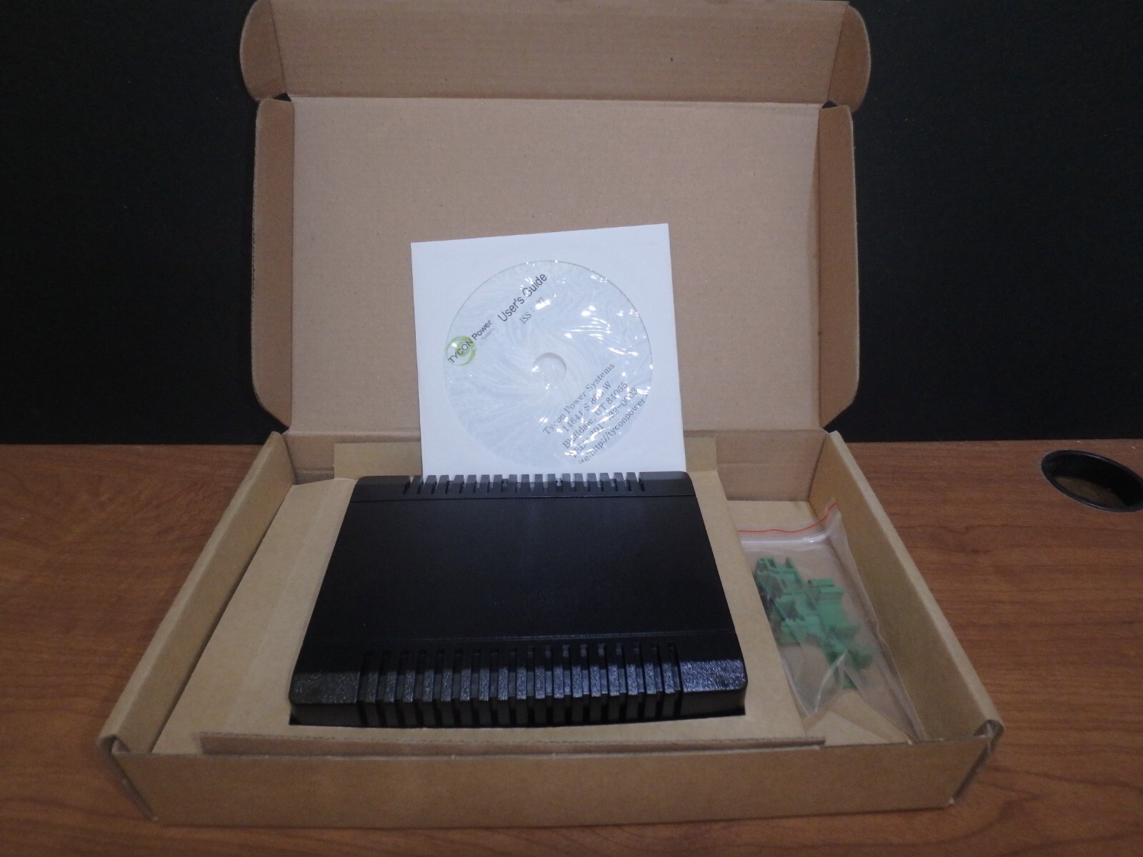 Tycon Power TP-SW5G-24 | 5 Port Unmanaged Industrial GigE 802.3at PoE Swich